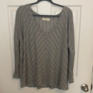 ARULA Gray V-Neck Blouse